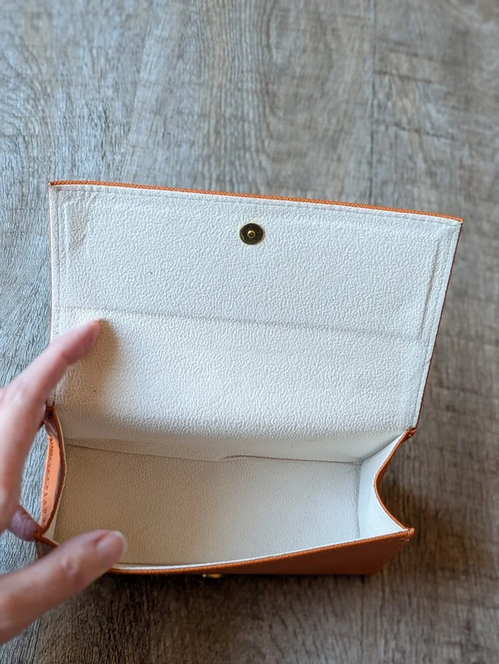 Tory Burch Saffiano Leather Camel Tan Sunglasses Case